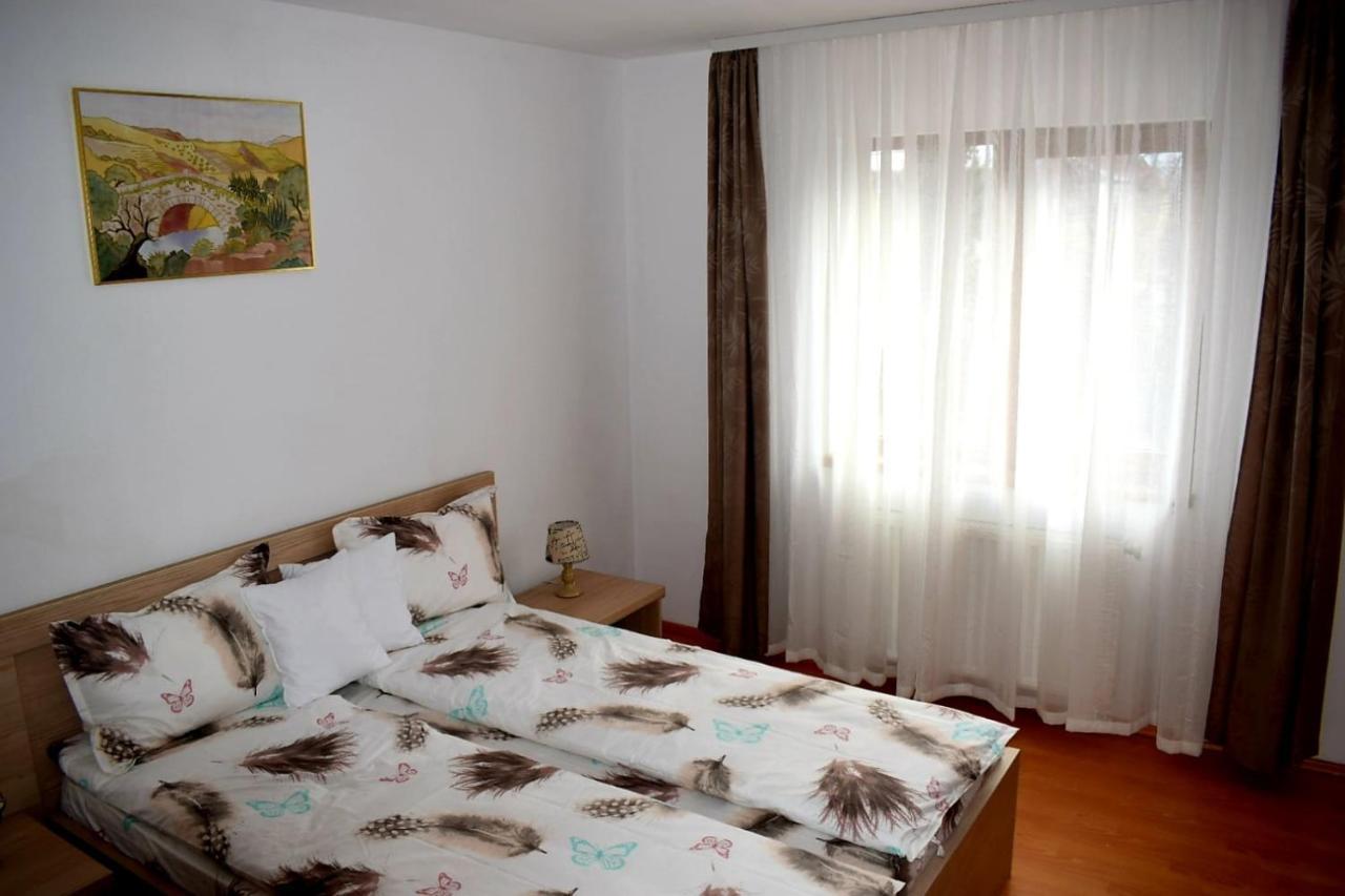 Apartament Trei Stejari Apartment Sibiu Bagian luar foto